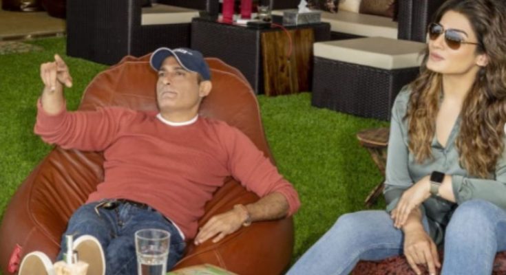 raveena-tandon-and-akshaye-khanna-to-appear-in-web-series