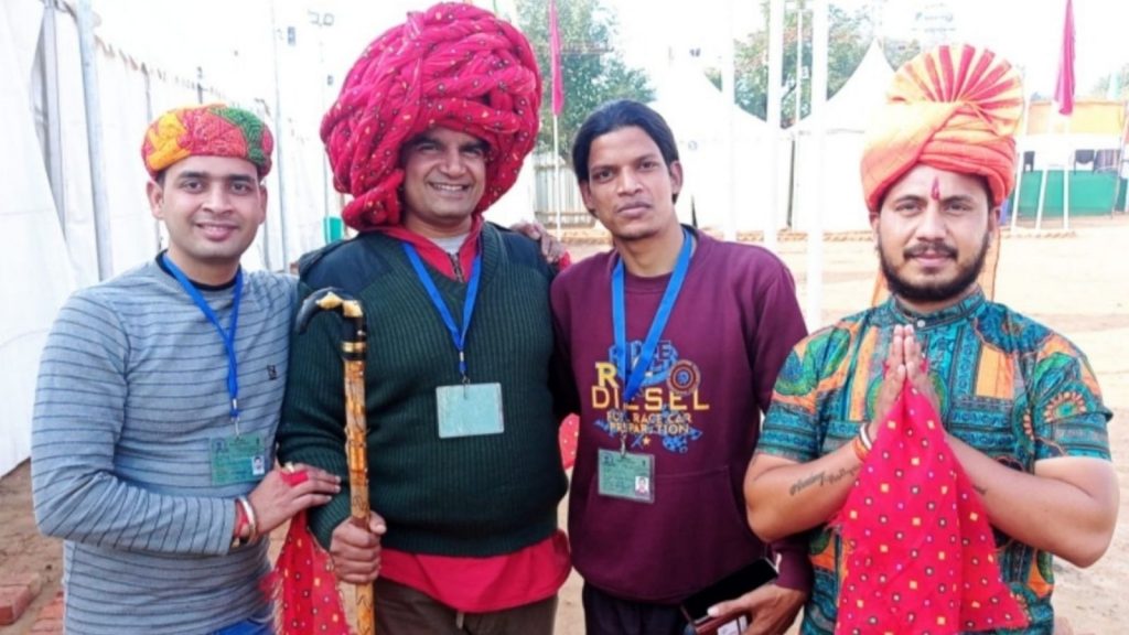 Actor Rajan Kumar and others